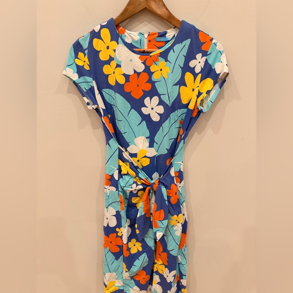 J McLaughlin Blue Floral Tie Waist Dress Short Sleeve‎ Size Small NWOT